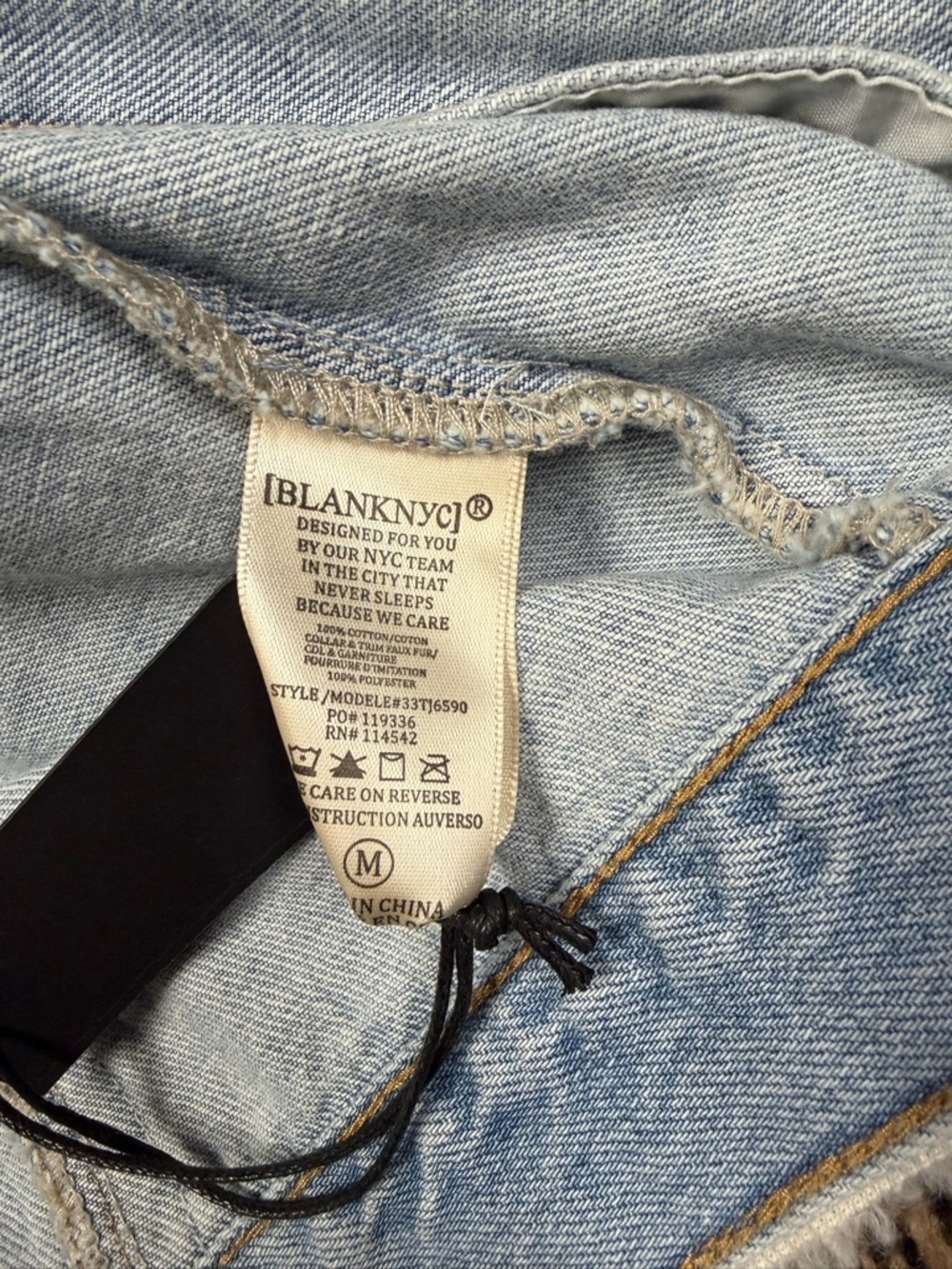 Blank NYC Light Blue Denim Jacket with Cream Sherpa Trim NWT - Picture 7 of 8